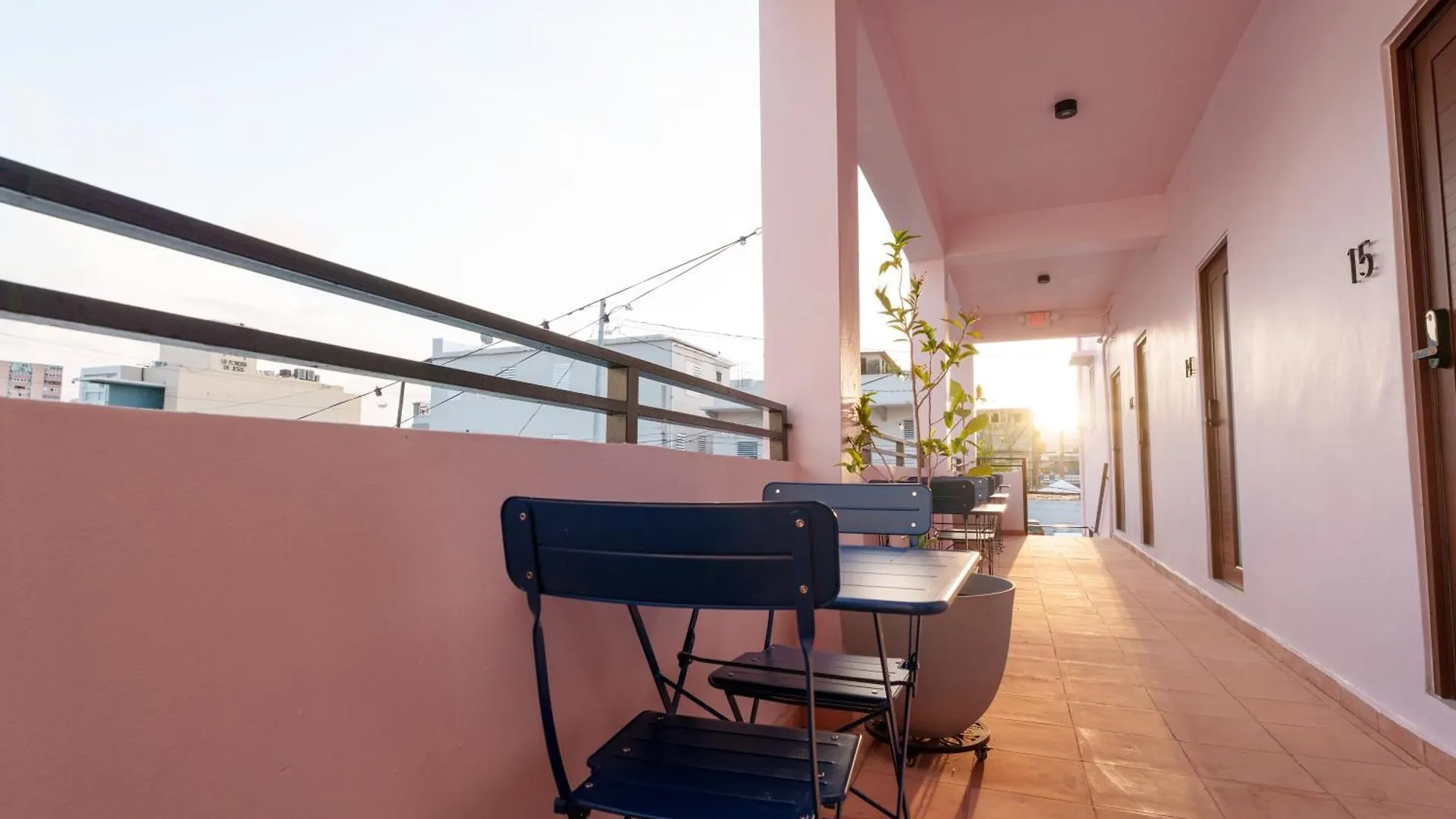 Room 11 Balcony Bliss In Creative Santurce サンジョアン ホテル